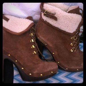 BCBG BOOTS HEELED HIGH HEEL FIVE INCH BROWN